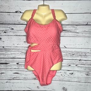 Jessica Simpson NWT Size XL Pink Eyelet Cut-Out One Piece Bathing Suit Swimsuit